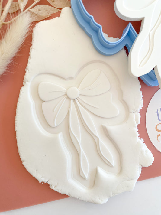 Beautiful Bow Stamp and Cutter