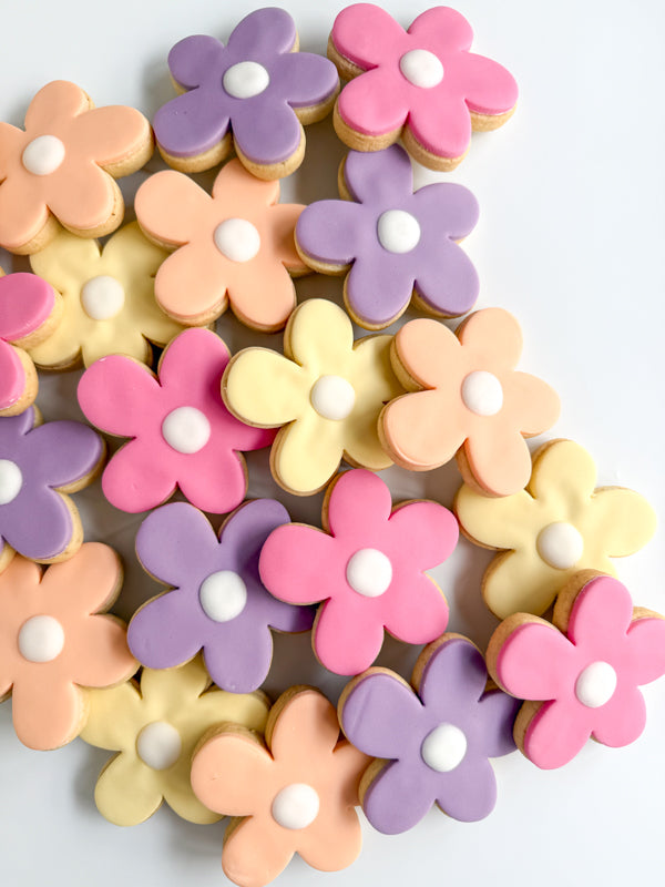 Groovy Daisy Cookie Stamp and Cutter