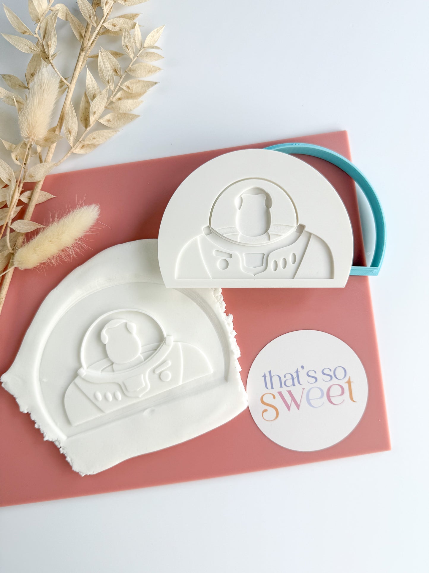 Faceless Buzz Stamp and Cutter