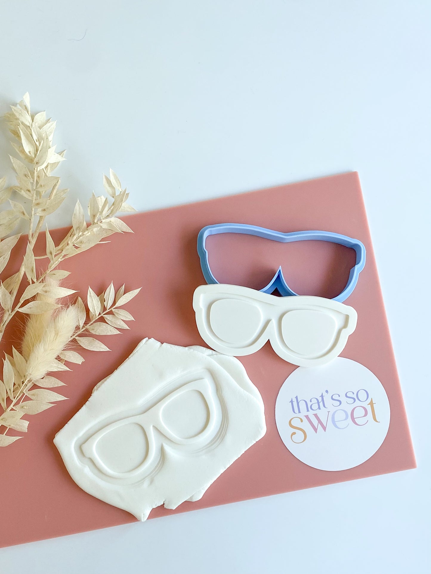 Glasses Stamp and Cutter
