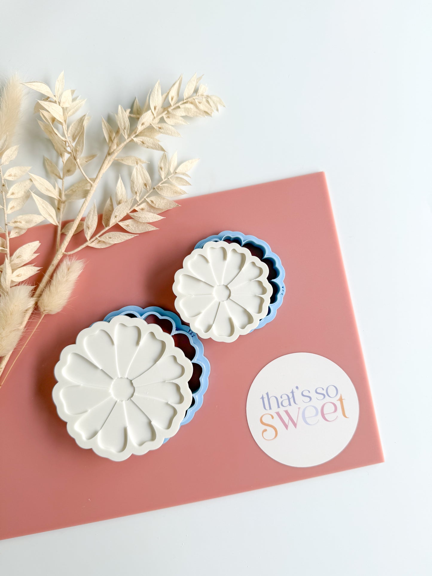 Mini Daisy Stamp and Cutter