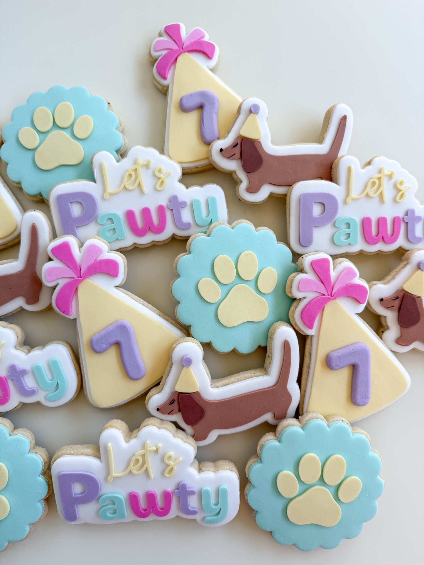 Lets Pawty Cookie Set
