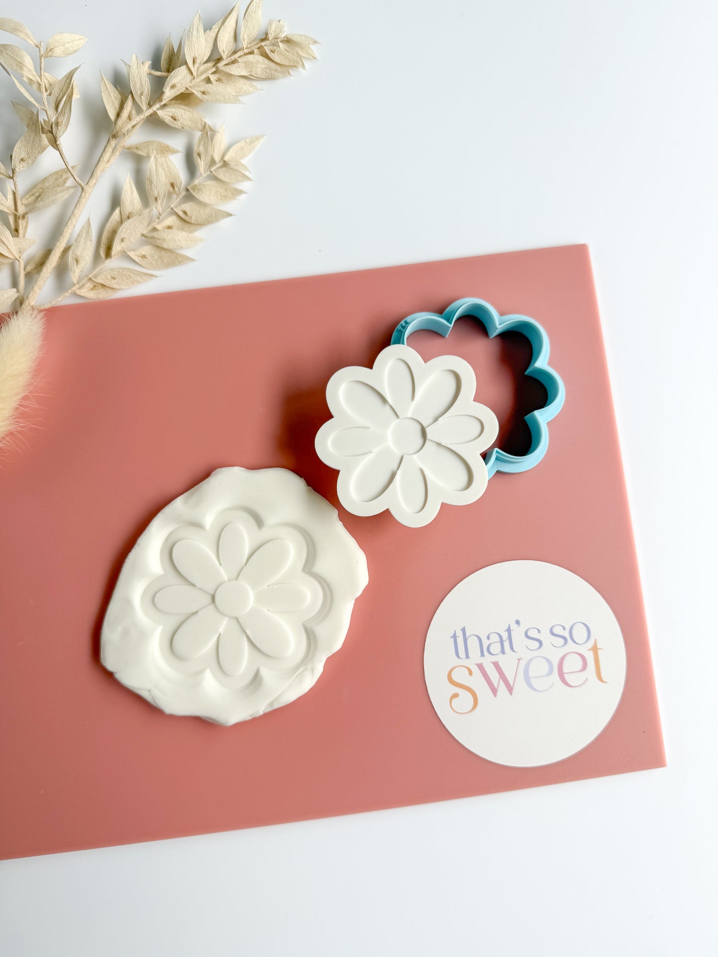 Mini Teacher Daisy Cookie Stamp and Cutter