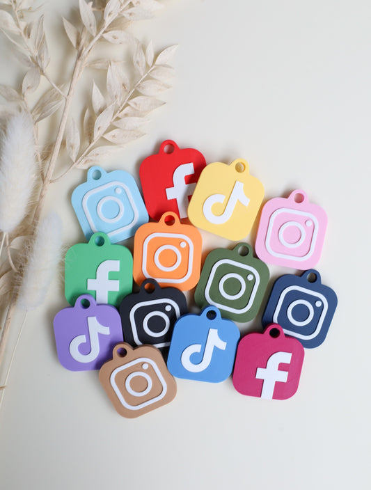 NFC Keyring - Share Your Details with a Tap