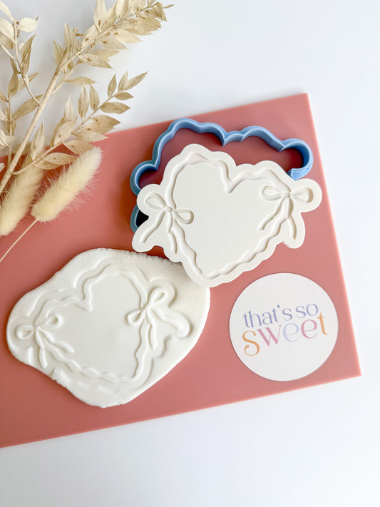 Wavy Heart with Bows Stamp and Cutter