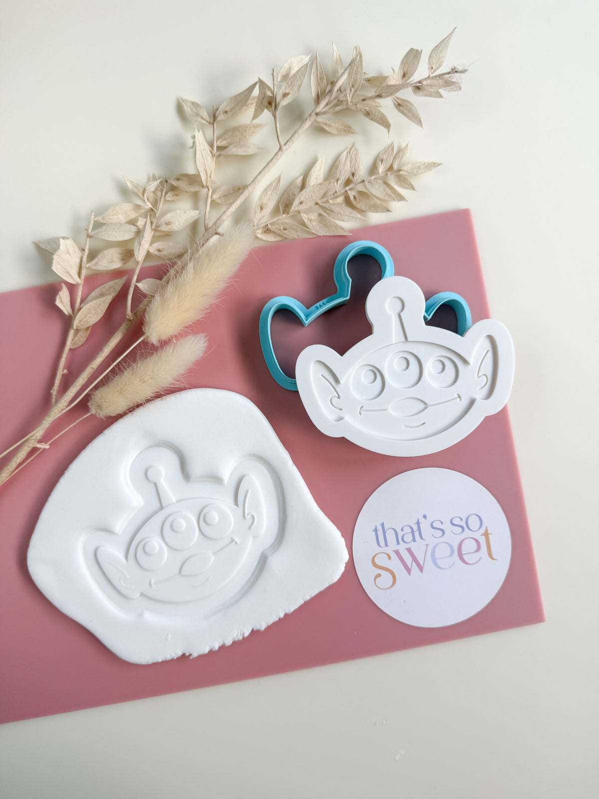 Alien Head Stamp and Cutter